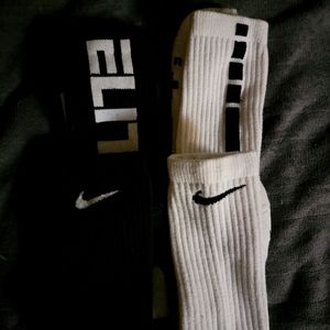 Nike elite socks lot 22-004